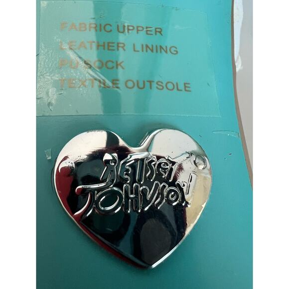 Betsey Johnson White Floral Embellished Heels - Picture 12 of 13